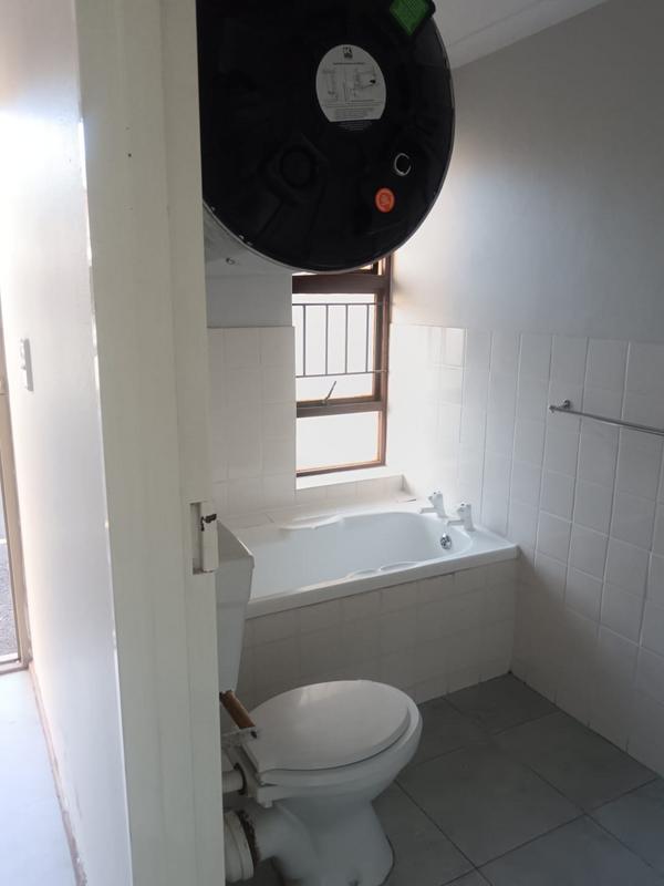 To Let 1 Bedroom Property for Rent in Kraaifontein East Western Cape